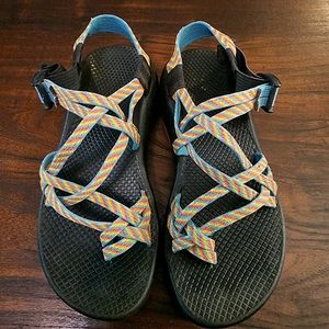 Chaco ZX/2 Womens Sandal Yampa Fiesta Rainbow Vibram Beach Hiking Summer Sz8 GUC